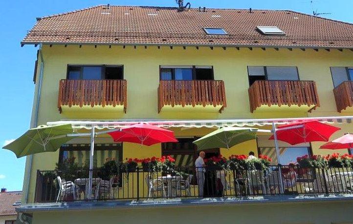 Hotel & Restaurant Krone วัลด์บรอนน์ ภายนอก รูปภาพ