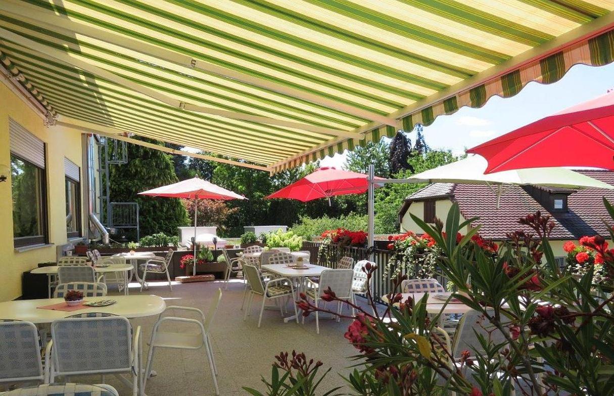 Hotel & Restaurant Krone วัลด์บรอนน์ ภายนอก รูปภาพ